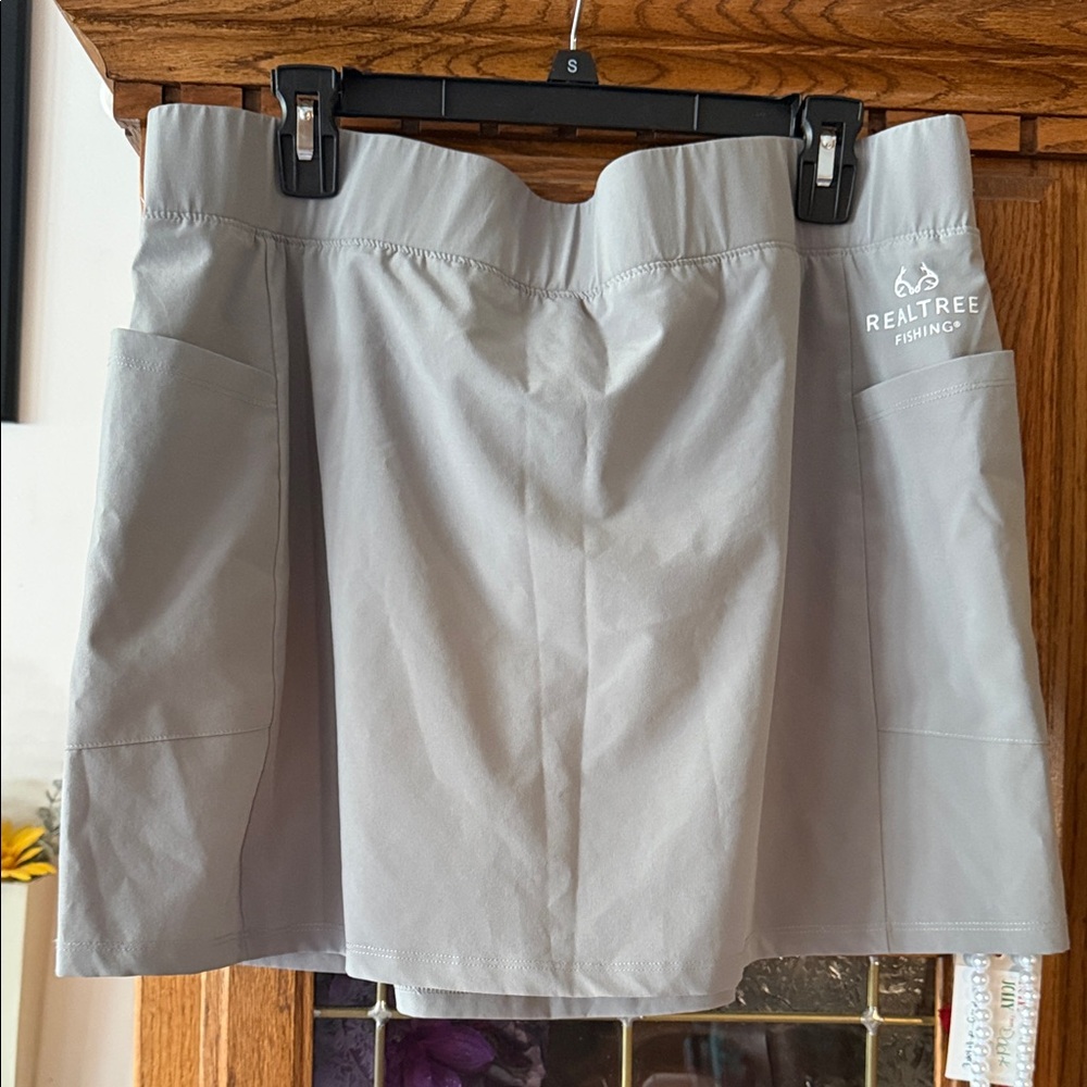 Realtree Fishing Gray Skort